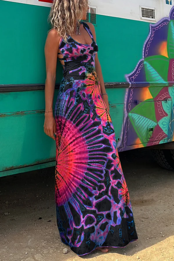 Boho Floral Backless Maxi Dress – Elegant & Flowy Design