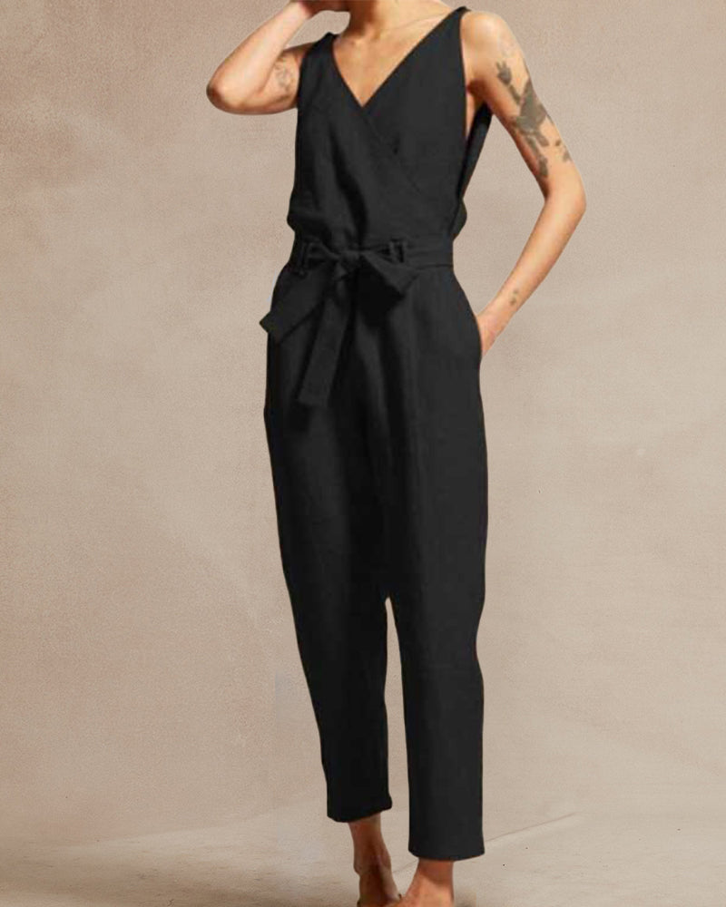 Elegant V-Neck Sleeveless Jumpsuit – Chic & Flattering Fit