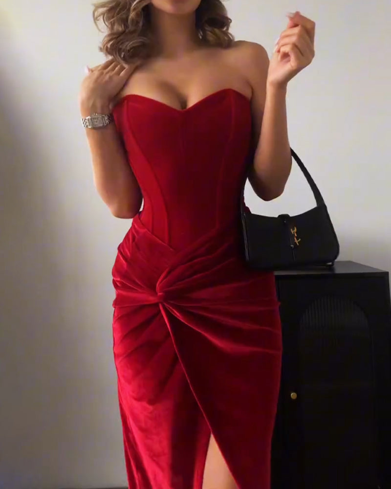 Elegant Strapless Slit Party Dress – Sultry & Chic Evening Look