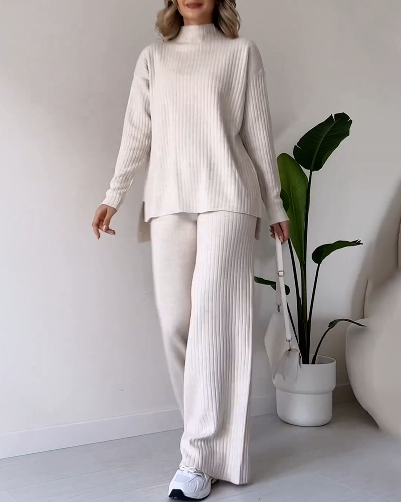 Cozy Knit Two-Piece Set – Casual Chic with Slit Detail