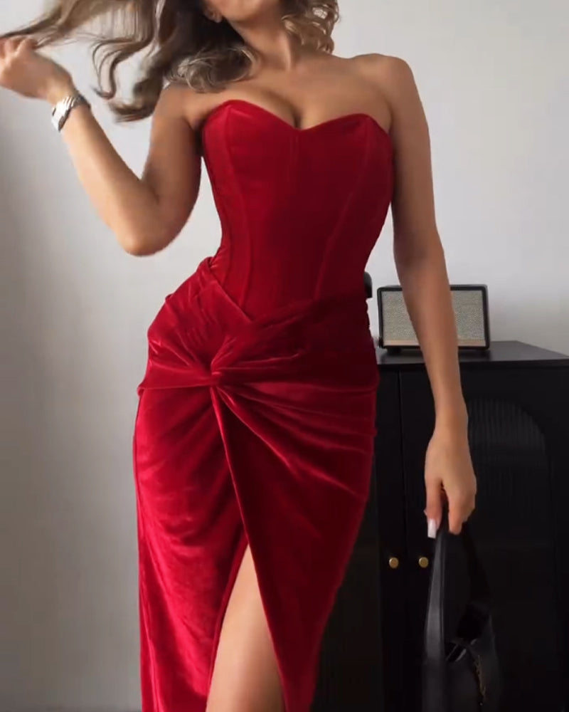 Elegant Strapless Slit Party Dress – Sultry & Chic Evening Look