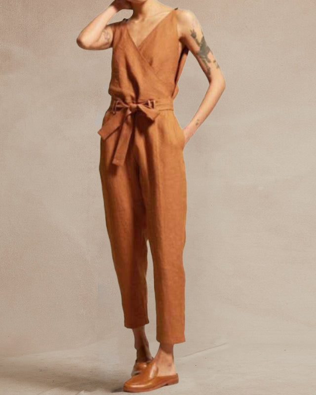 Elegant V-Neck Sleeveless Jumpsuit – Chic & Flattering Fit