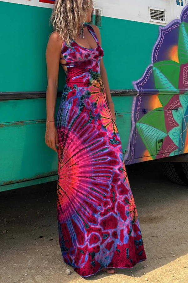 Boho Floral Backless Maxi Dress – Elegant & Flowy Design