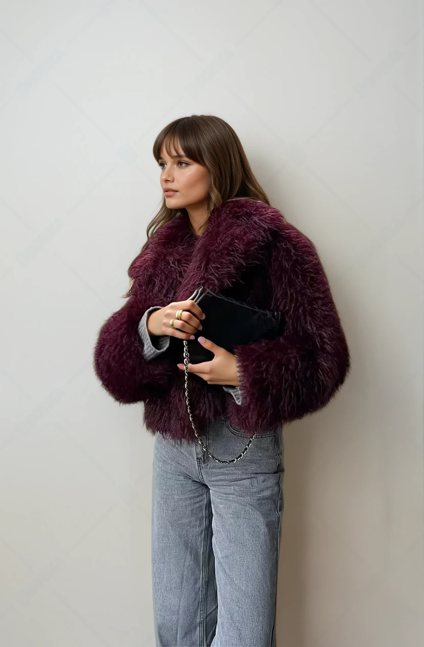 Plush Shaggy Jacket, Cozy Outerwear, Trendy Design